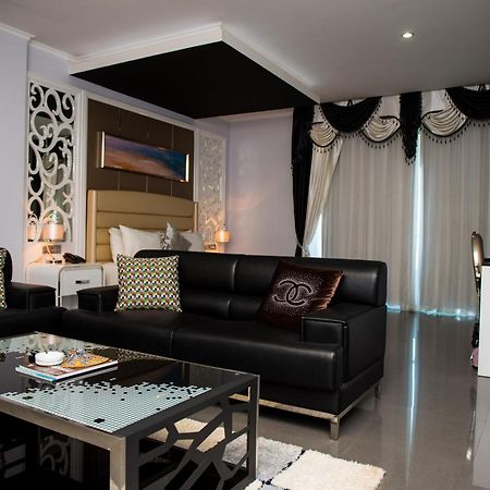 New Hotel-نامبولا المظهر الخارجي الصورة