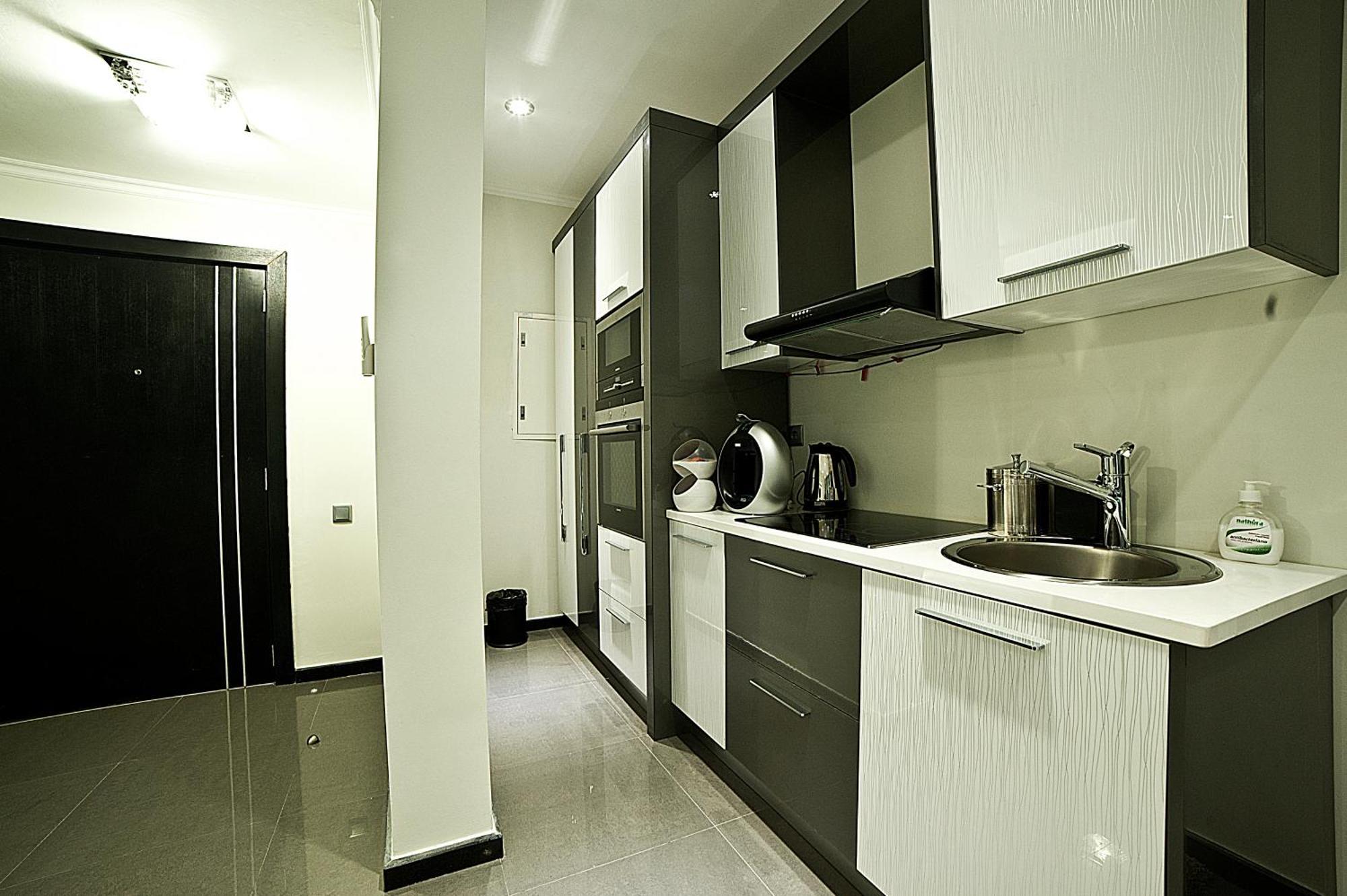 New Hotel-نامبولا المظهر الخارجي الصورة