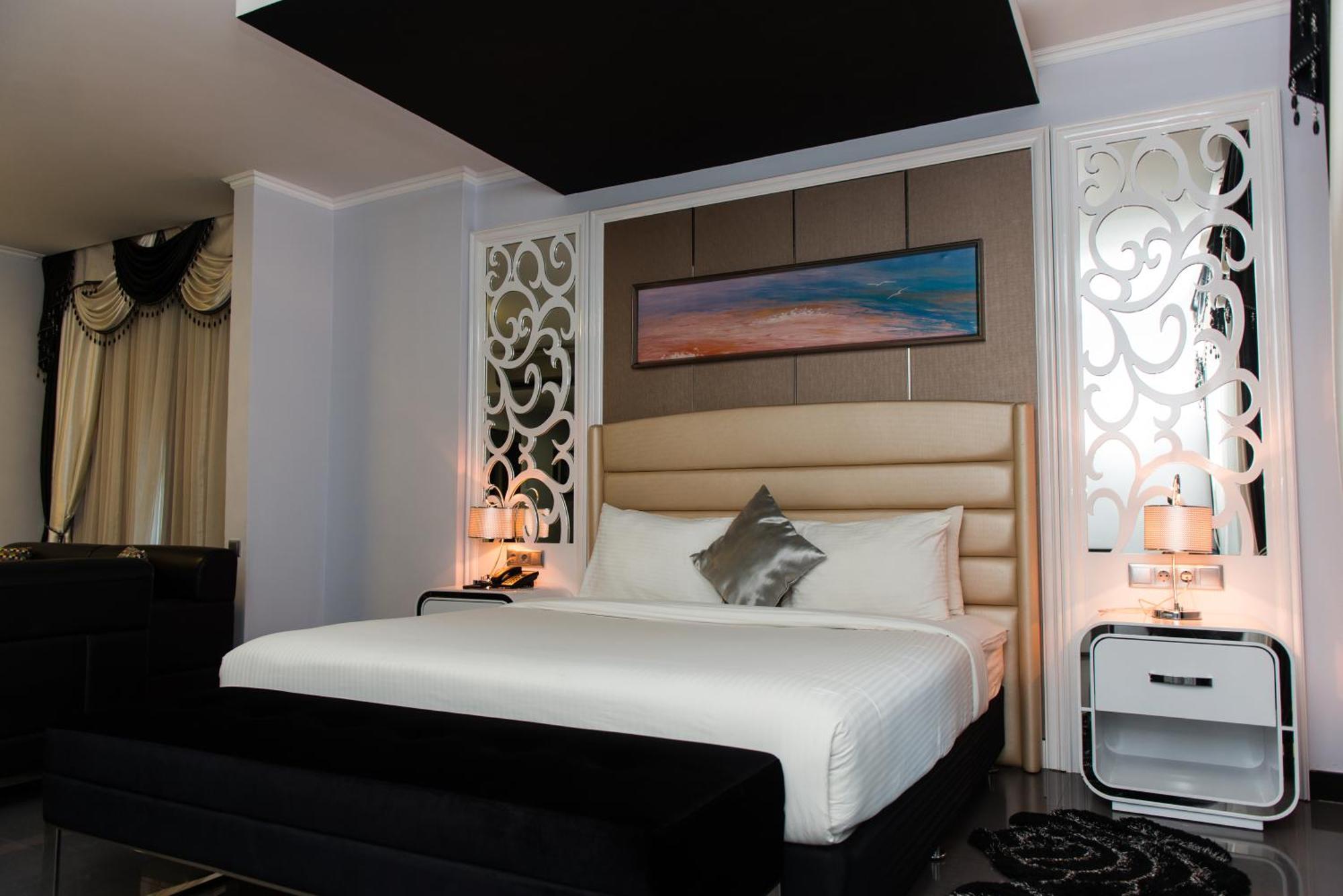 New Hotel-نامبولا المظهر الخارجي الصورة